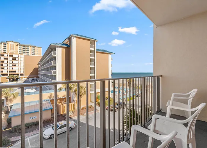 Ocean Crest Inn And Suites