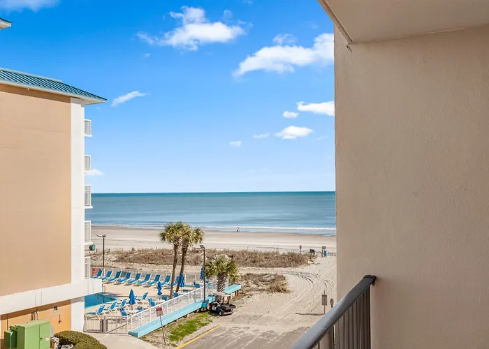 Ocean Crest Inn And Suites